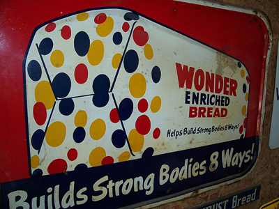 Wonder Bread sign